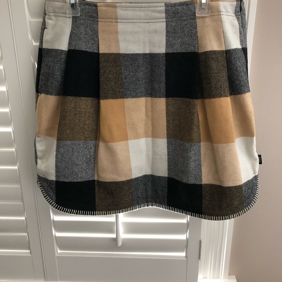 Woolrich Cream & Black Plaid Wool Mini Skirt - Picture 3 of 7